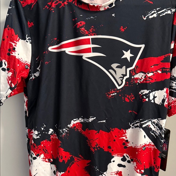 NFL Patriots Men's Jersey - Red, White, and Blue - Picture 4 of 6